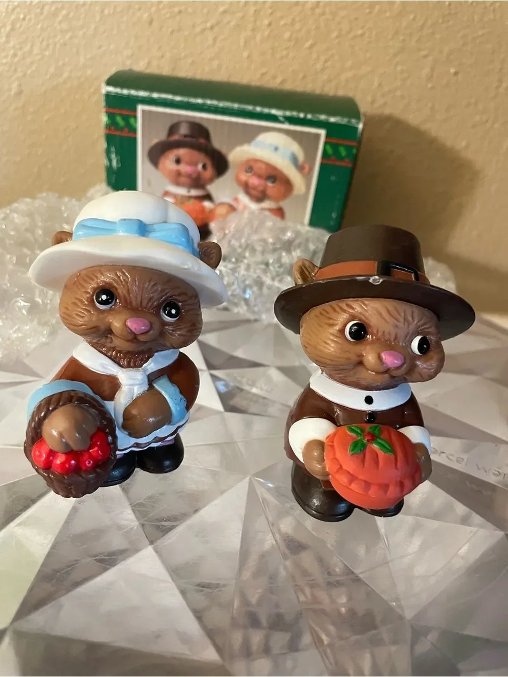 Pilgrim Chipmunk Harvest Salt and Pepper Shakers Vintage never used!